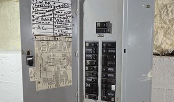214 W Williams St, Argos, IN 46501