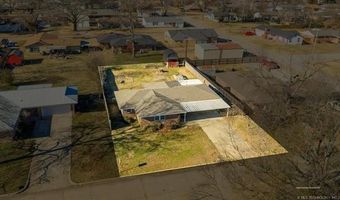 241 NE Myers Ave, Bartlesville, OK 74006