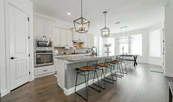 2419 Resort Dr, Heath, TX 75126