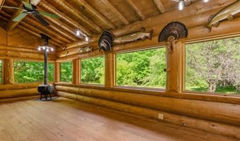 6046 E STILES TOWER Rd, Abrams, WI 54101