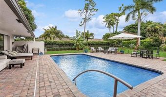 541 N Country Club Dr, Atlantis, FL 33462