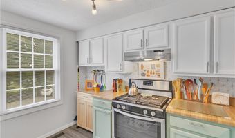 510 Lexington Dr, Aliquippa, PA 15001