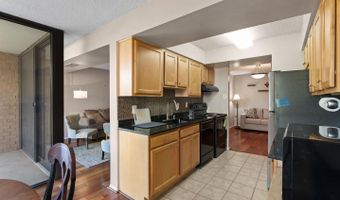 4500 S FOUR MILE RUN Dr 306, Arlington, VA 22204