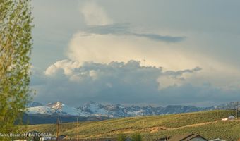 58 BLACKHAWK Trl, Boulder, WY 82923