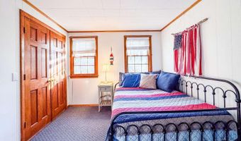12 Beach St, Alton, NH 03810