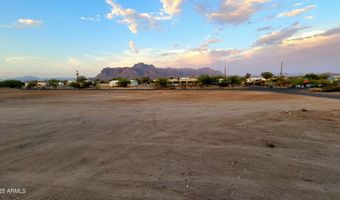 522 S CORTEZ Rd, Apache Junction, AZ 85119