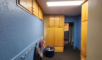 406 S Main St, Archie, MO 64725