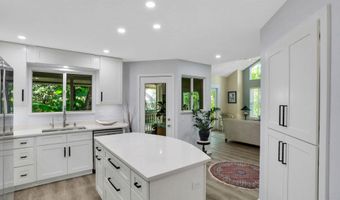 1941 SEMINOLE Rd, Atlantic Beach, FL 32233