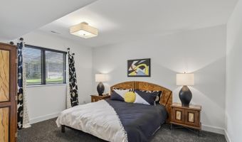 5802 Chestnut Ridge Dr, Anderson Twp., OH 45230