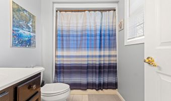 1409 Cable Ave, Beachwood, NJ 08722