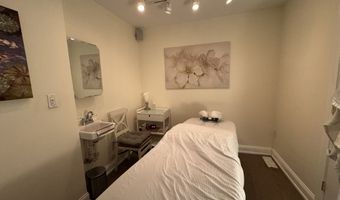 183 Montowese St A2, Branford, CT 06405