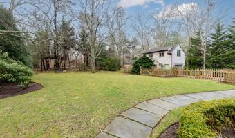 29 Sturgis Ln, Barnstable, MA 02630