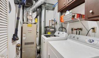 105 WINDWARD Dr, Barnegat, NJ 08005