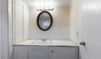 104 Drugstore St, Buffalo, SC 29321