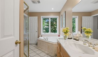 71 Bishop St, Bristol, CT 06010