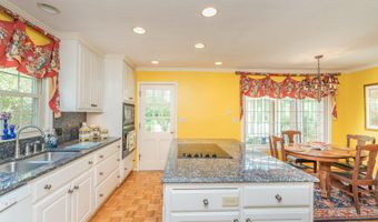 90 Manville Ave, Barnwell, SC 29812