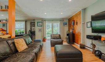 94 Whitehead Rd, Coventry, RI 02816