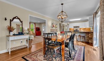 65 Serpentine Dr, Bayville, NJ 08721