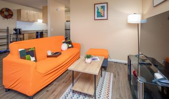 33 HUALALAI St 310, Hilo, HI 96720