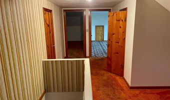 1004 S 2nd St, Alma, WI 54610