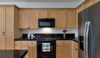 16985 NW SHADOW HILLS Ln, Beaverton, OR 97006