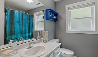 2 Golden View Dr, Bow, NH 03304