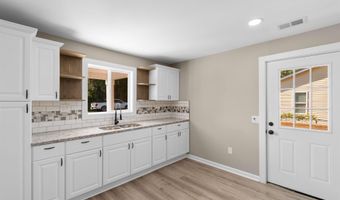 509 S Rosemary Ave, Andrews, SC 29510