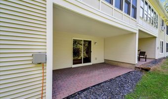 28 Mansfield Ln, Berlin, VT 05602