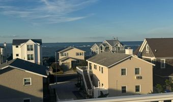 281 7TH St, Avalon, NJ 08202