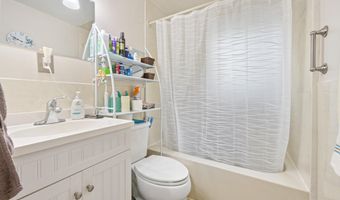 119 Falvey St, Bangor, ME 04401