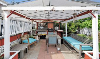 2080 Noble Ave, Bridgeport, CT 06610