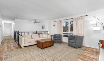 238 Ledbetter Rd, Arden, NC 28704