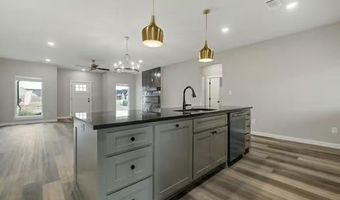 2018 Yellowstone Dr, Barling, AR 72903