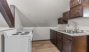 1903 E APPLE CREEK Rd, Appleton, WI 54913
