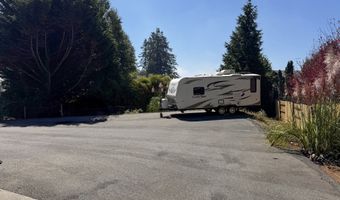 929 OLD COUNTY Rd, Brookings, OR 97415