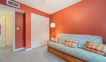 37 Hastings St 207, Boston, MA 02132