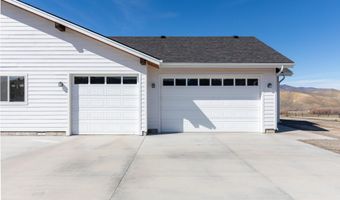 53 Black Hawk Dr, Carmen, ID 83462