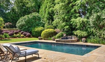 740 Riley Pl, Atlanta, GA 30327