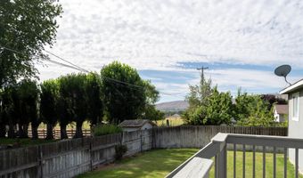 1565 NE 11th St, Benton City, WA 99320