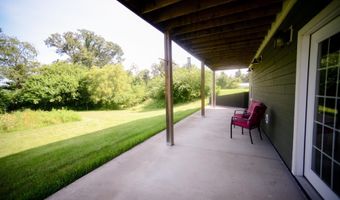 5753 N Golf Course Rd, Bicknell, IN 47512