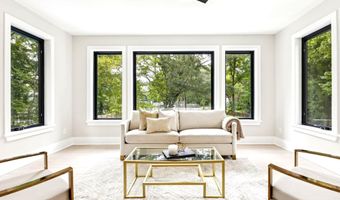 5005 RAVENSWORTH Rd, Annandale, VA 22003