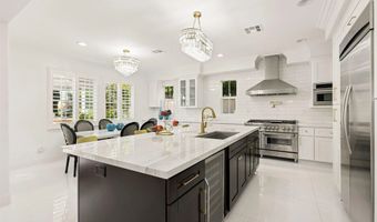 6911 Goldstone Rd, Carlsbad, CA 92009