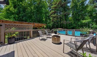 2642 Meyerswood Dr, Apex, NC 27539