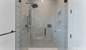 1616 E 35th St, Charlotte, NC 28205
