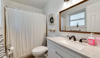 1105 Crescent Dr, Andrews, TX 79714