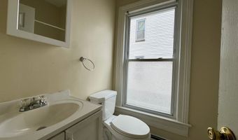 251 Black Rock Ave 1R, Bridgeport, CT 06605