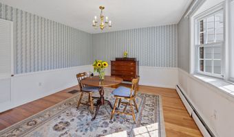 622 Wiese Rd, Cheshire, CT 06410