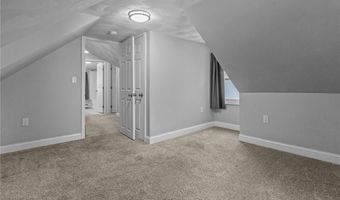 84 Phillip Ave, Cumberland, RI 02864