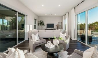 13722 Canyon Loop Trl, San Diego, CA 92130