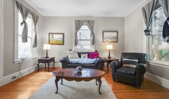 12 E Summer St, Bangor, ME 04401